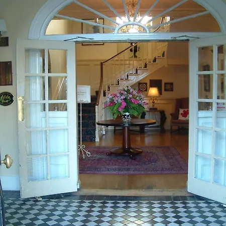 Hotel The Arms 3*